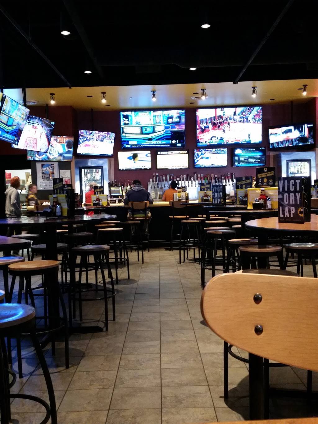 Buffalo Wild Wings | restaurant | 1780 E Blvd St #119, Kokomo, IN 46902, USA | 7654579453 OR +1 765-457-9453