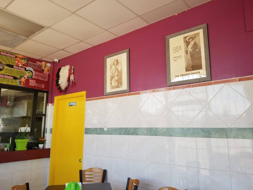 El Tio Taqueria | restaurant | 5227 Kelley St, Houston, TX 77026, USA | 8328345533 OR +1 832-834-5533