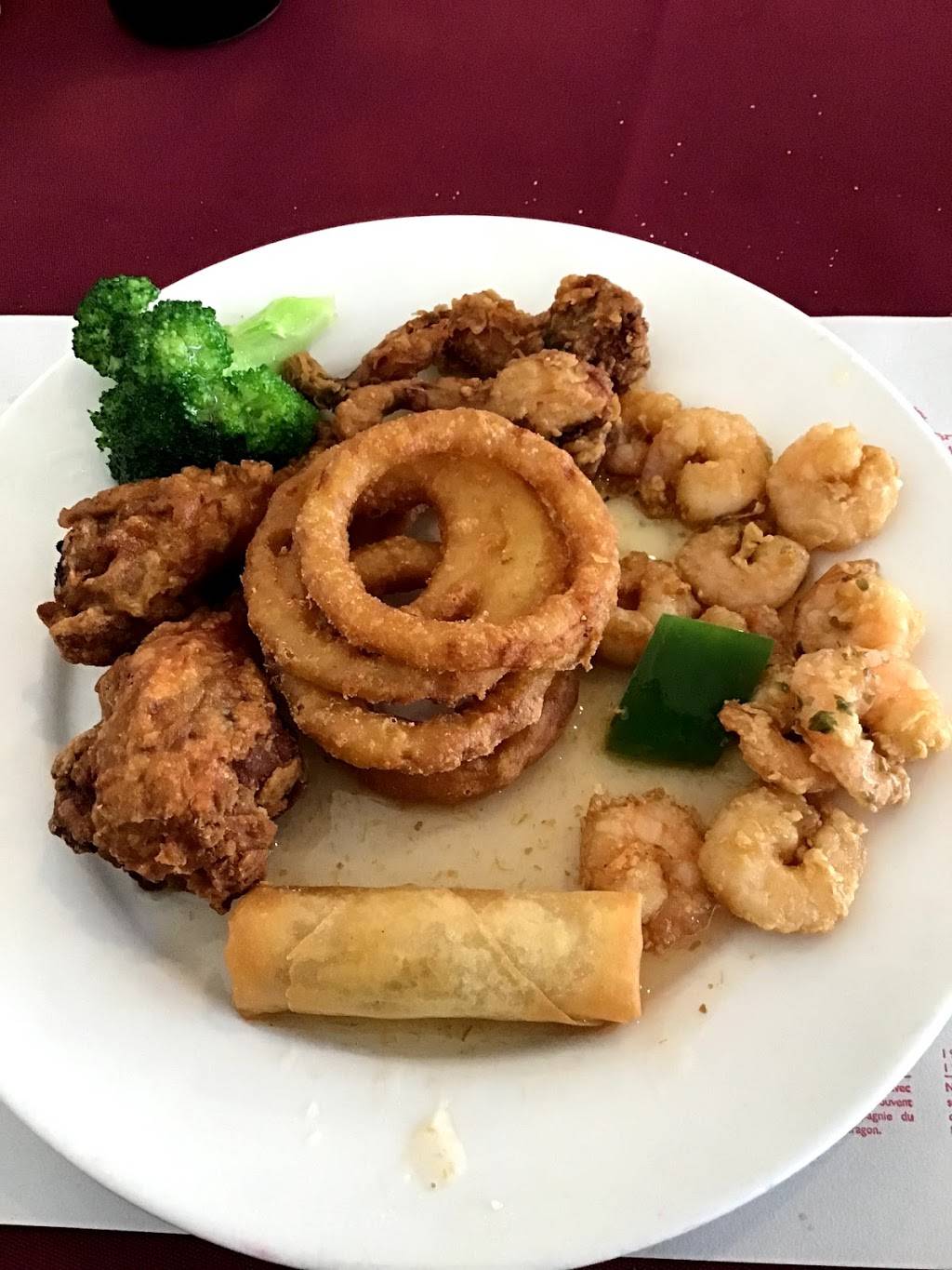 Restaurant de LAsie | restaurant | 2 Rue Plourde, Charlemagne, QC J5Z 3E8, Canada | 4505821180 OR +1 450-582-1180