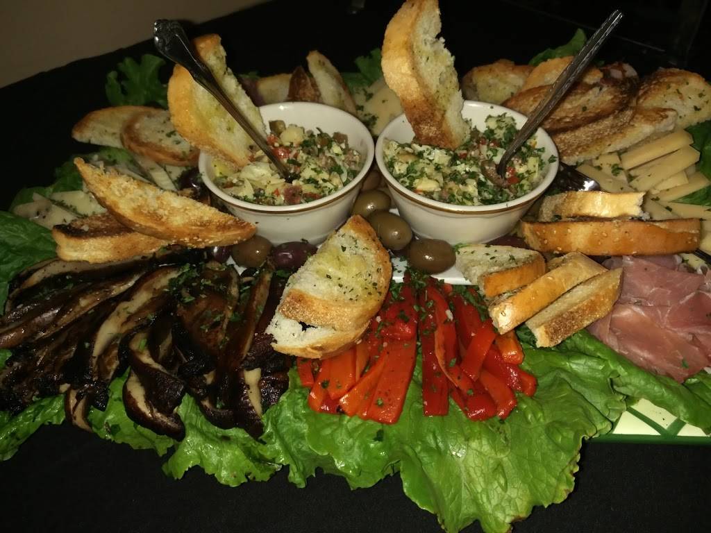 John Mineos Italian Restaurant | restaurant | 13490 Clayton Rd, St. Louis, MO 63131, USA | 3144345244 OR +1 314-434-5244