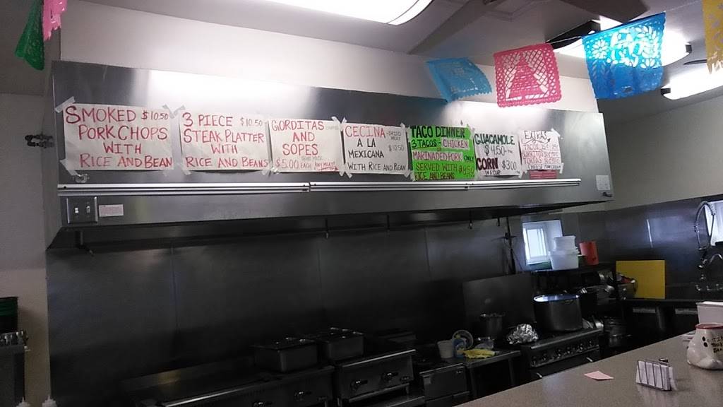 Reynitas Taqueria | restaurant | 4046 S Main St, Pembroke Township, IL 60958, USA | 3124147119 OR +1 312-414-7119