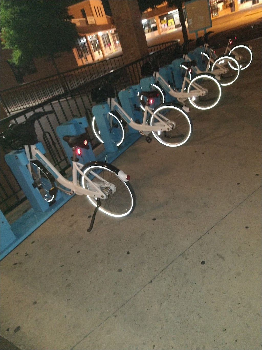 Wingstop | restaurant | 755 International Blvd Ste G, Brownsville, TX 78520, USA | 9565469464 OR +1 956-546-9464