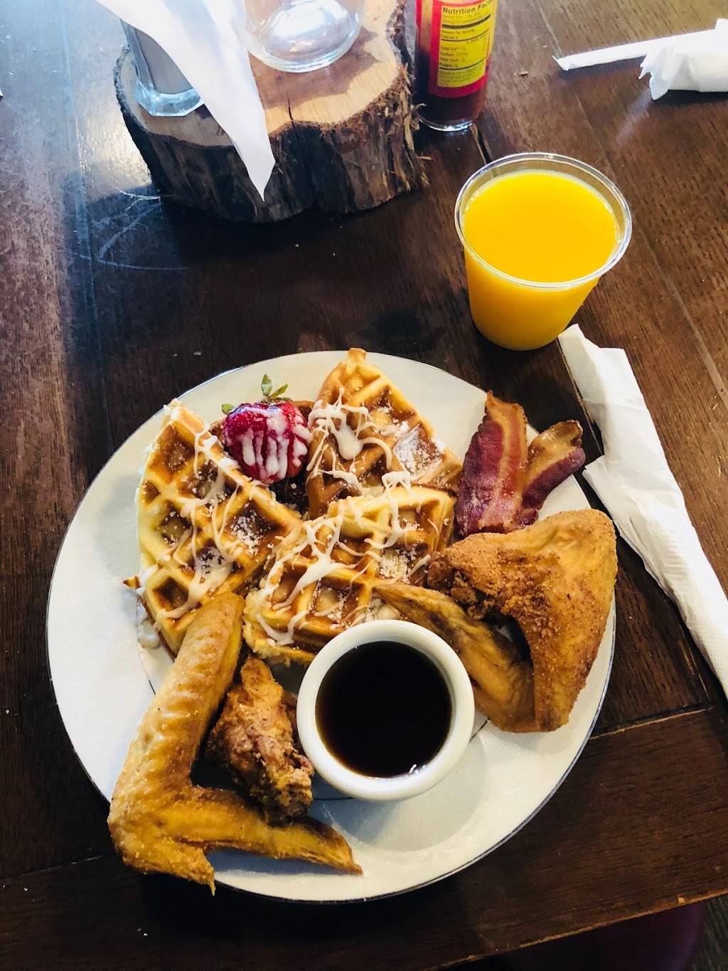 Momma Cs Soul Food Kitchen | restaurant | 821 W Broadway St, Muskogee, OK 74401, USA | 9185372145 OR +1 918-537-2145