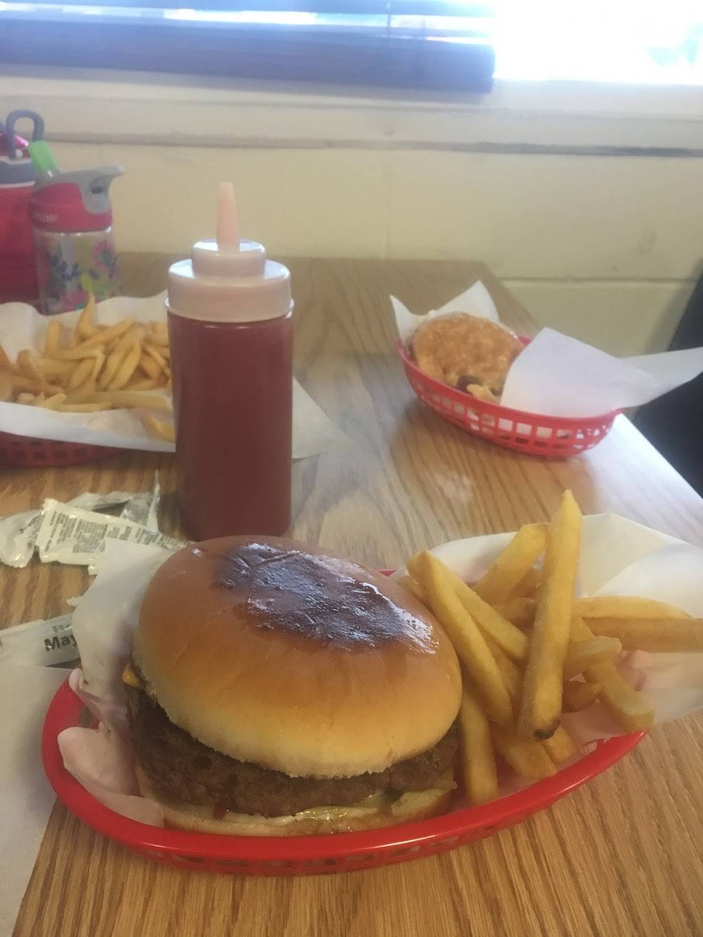 Best Burgers | restaurant | 3402 Pleasanton Rd, San Antonio, TX 78221, USA | 2109221571 OR +1 210-922-1571