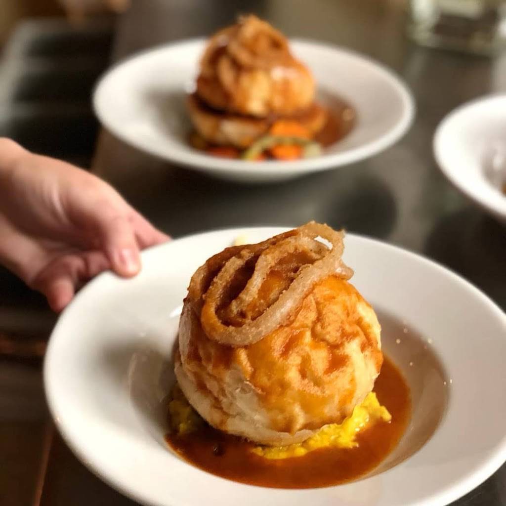 Chive Kitchen | restaurant | 33043 Grand River Ave, Farmington, MI 48336, USA | 2485167144 OR +1 248-516-7144