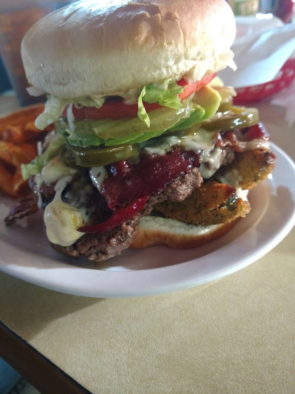 Spot | restaurant | 1412 Wayne Rd, Savannah, TN 38372, USA | 7319258300 OR +1 731-925-8300