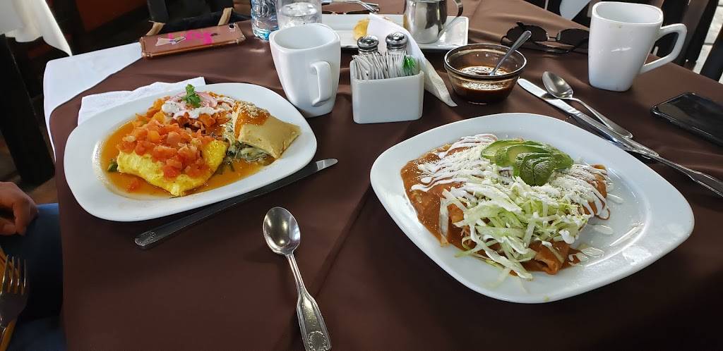 La Mestiza Restaurante | restaurant | Nicolás Bravo 5219, Hipodromo, 22480 Tijuana, B.C., Mexico | 016646815257 OR +52 664 681 5257