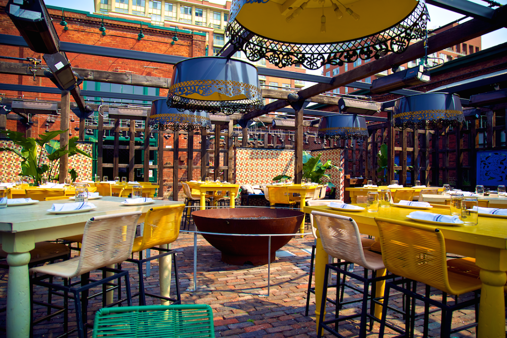 El Catrin Destileria | restaurant | 18 Tank House Lane, Toronto, ON M5A 3C4, Canada | 4162032121 OR +1 416-203-2121