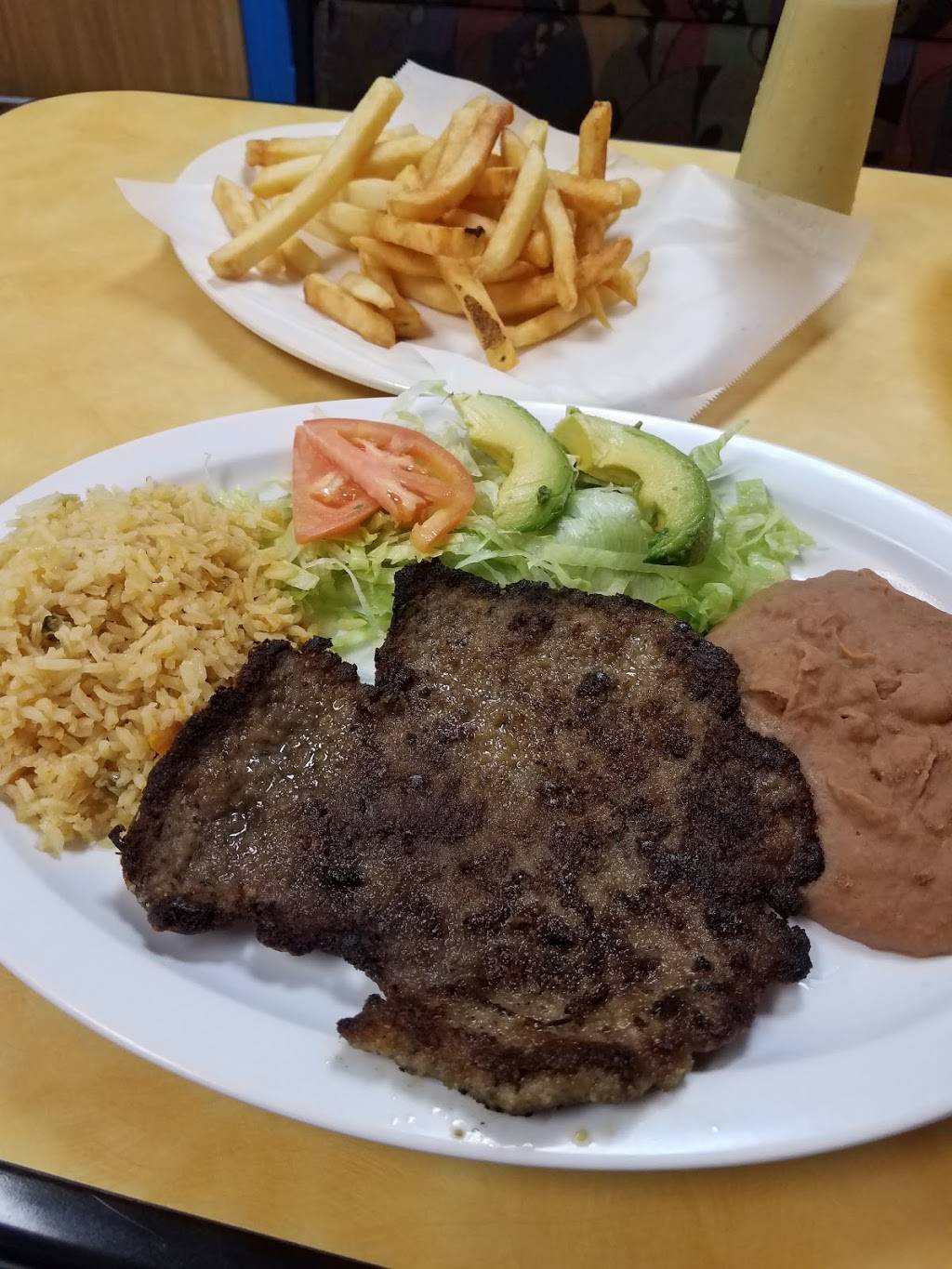 Taqueria Arandas # 25 | restaurant | 5560 Gulfton St, Houston, TX 77081, USA | 7138390090 OR +1 713-839-0090