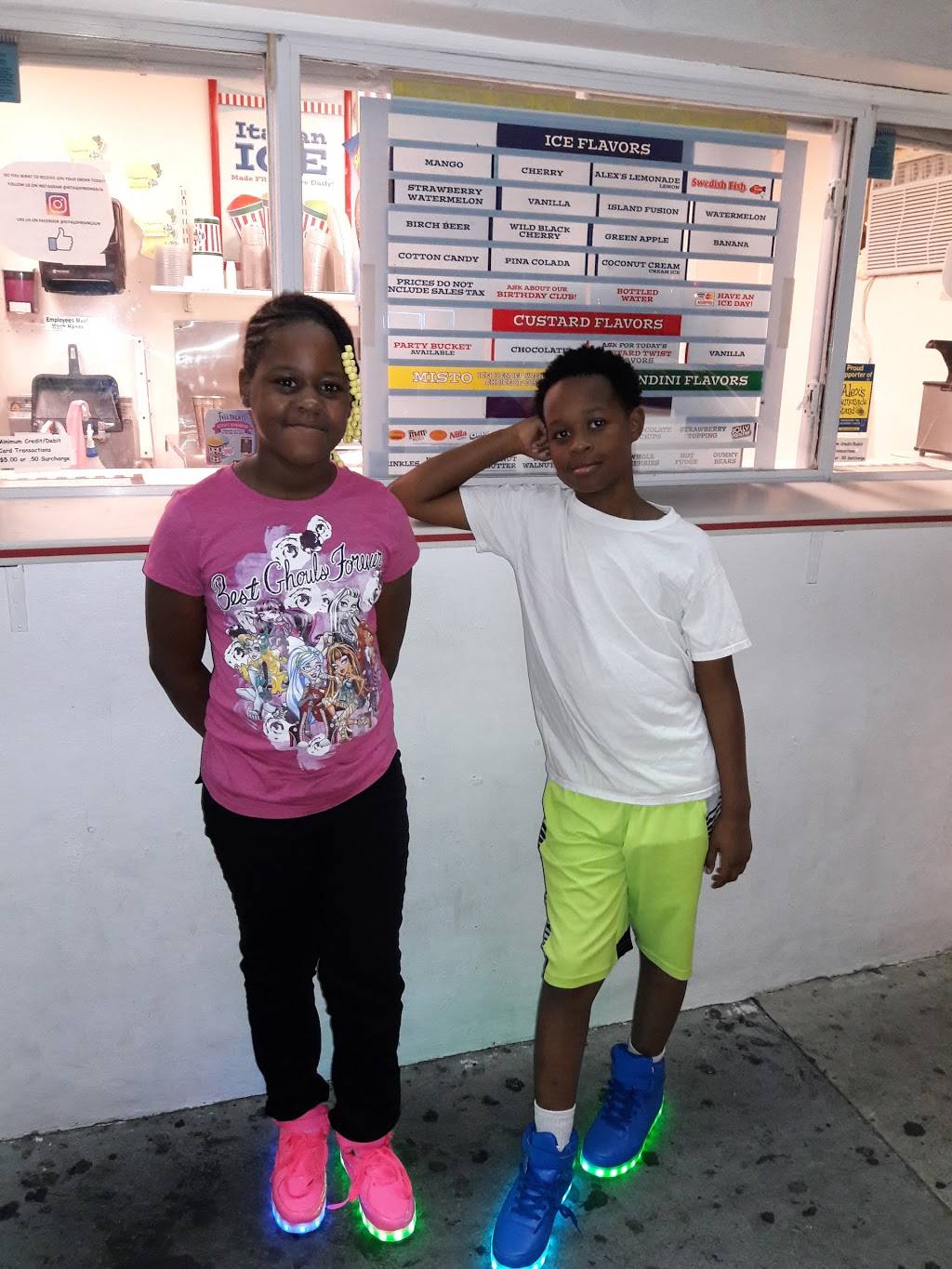 Ritas Italian Ice & Frozen Custard | restaurant | 5901 Rising Sun Ave, Philadelphia, PA 19120, USA | 2153422500 OR +1 215-342-2500