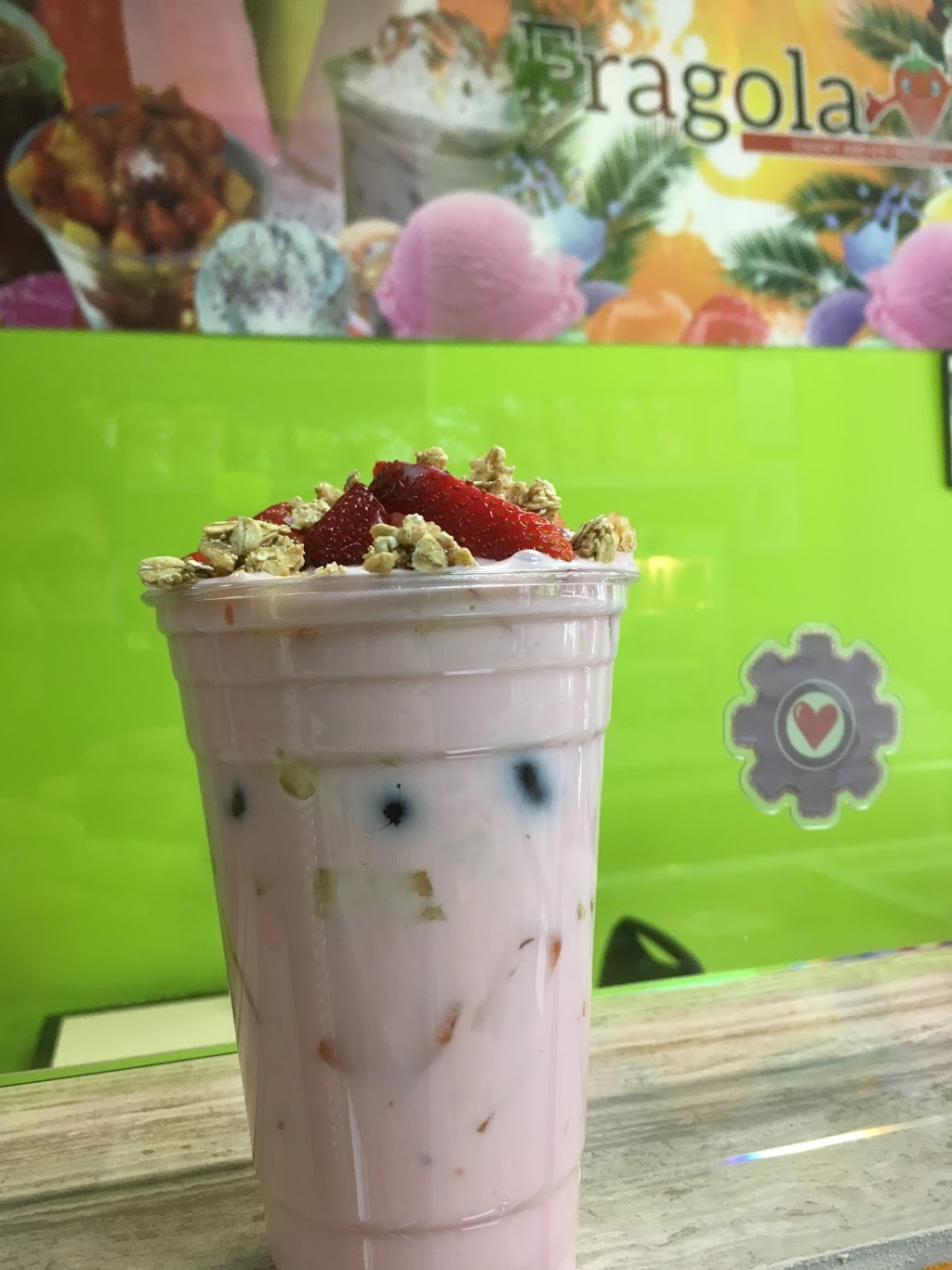 Fragola Yogurt & Ice Cream | meal takeaway | 3207 N Central Ave, Chicago, IL 60634, USA | 7086670379 OR +1 708-667-0379