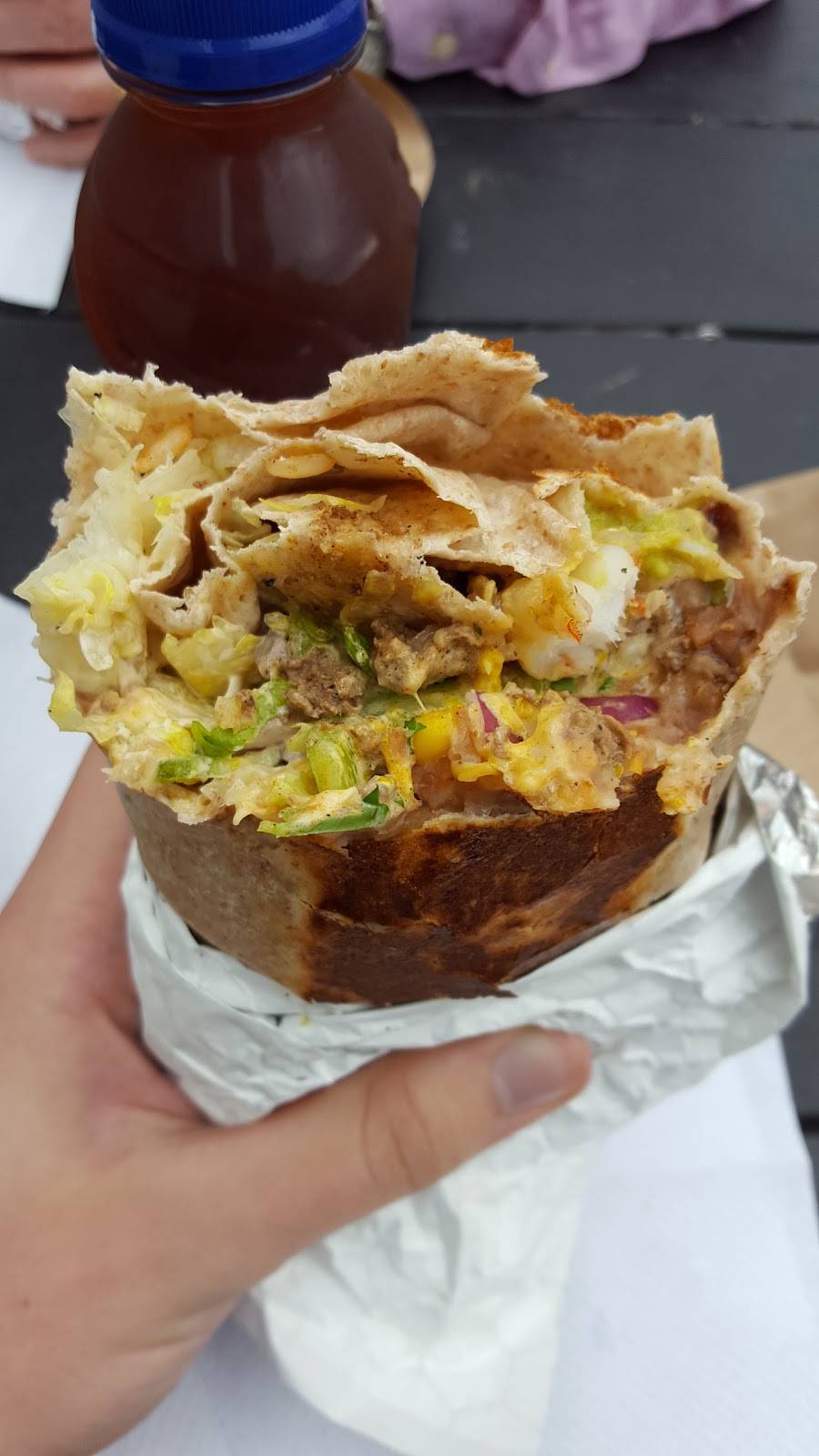Burrito Boyz Streetsville | restaurant | 17 Tannery St, Mississauga, ON L5M 1V1, Canada | 9055672699 OR +1 905-567-2699