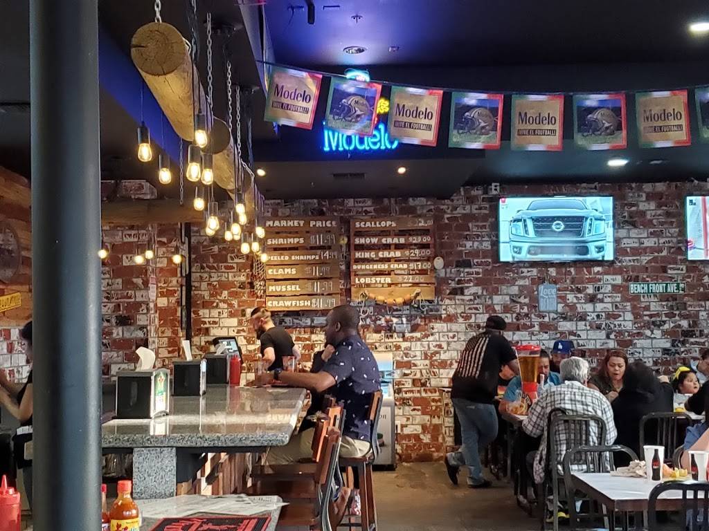 The Blazin Crab | restaurant | 345 W Pearl Ave Ste 140, Redlands, CA 92374, USA | 9093355000 OR +1 909-335-5000