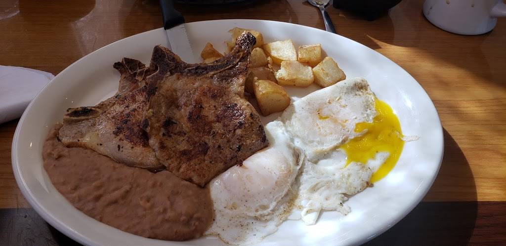 La Cantera Restaurant | restaurant | 815 2nd St, Pleasanton, TX 78064, USA | 8304805156 OR +1 830-480-5156