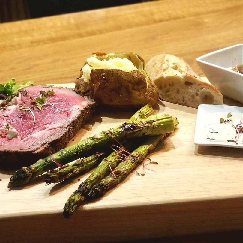 Woodfire Bar & Grille | restaurant | 1450 Tunnel Rd, Asheville, NC 28805, USA | 8282985611 OR +1 828-298-5611