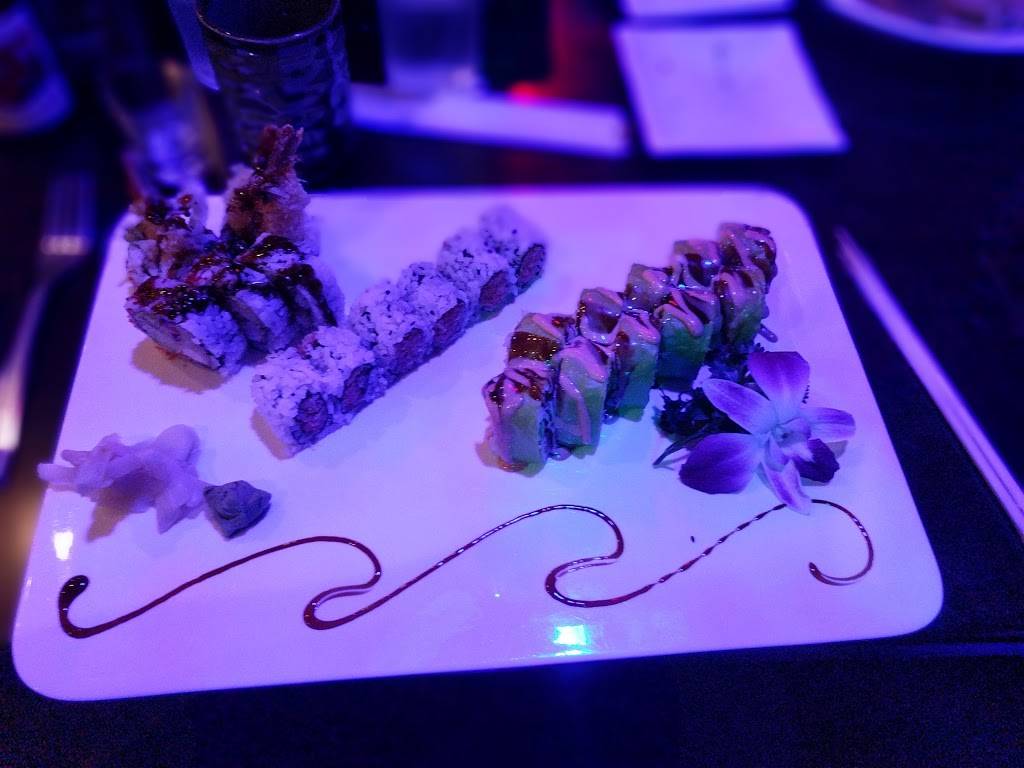 Sumo Sushi | restaurant | 55 Crystal Ave #24, Derry, NH 03038, USA | 6032605348 OR +1 603-260-5348