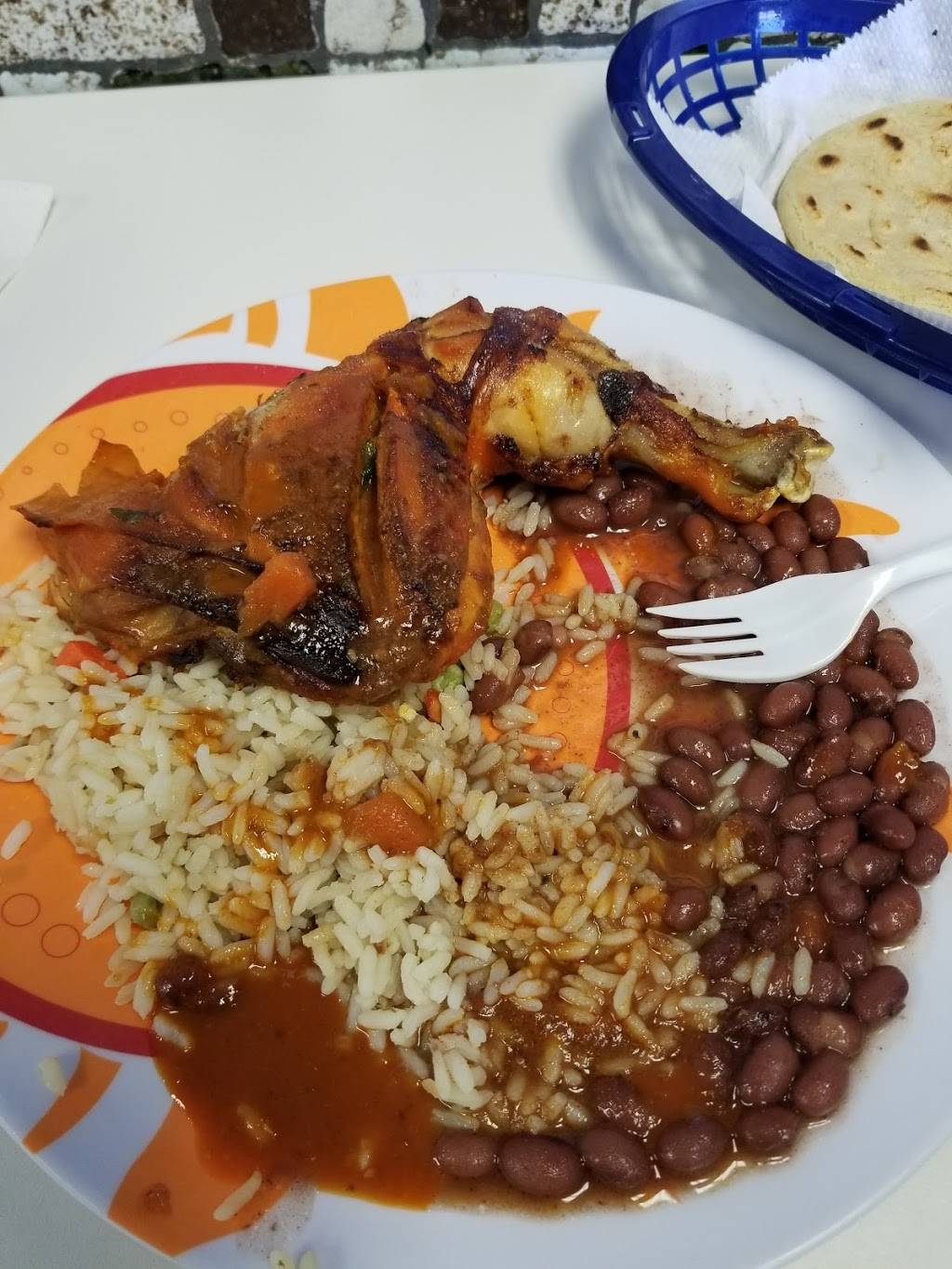 Pupuseria Susana | restaurant | 3801 14th St NW, Washington, DC 20011, USA | 2028470490 OR +1 202-847-0490