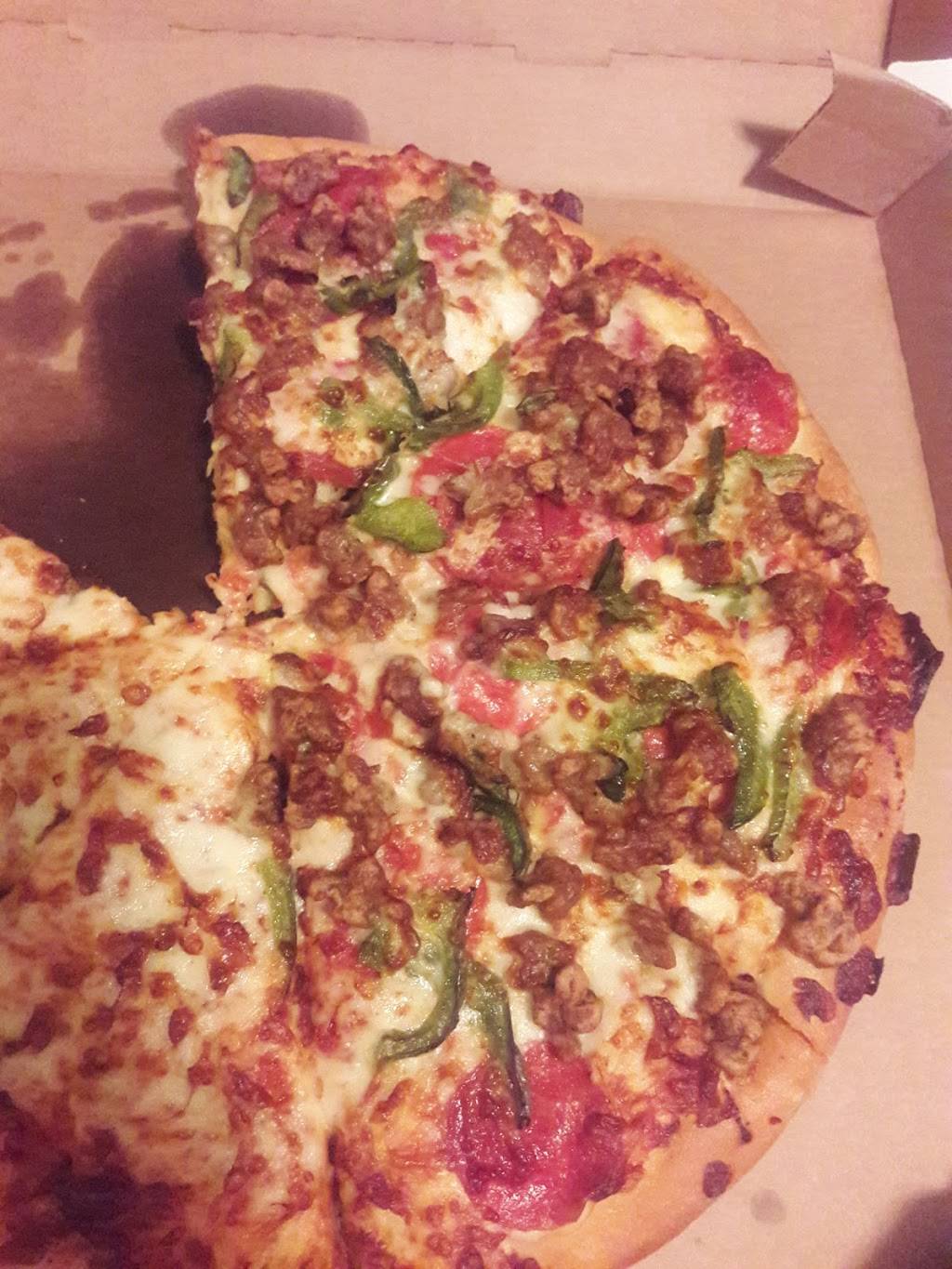 Pizza Hut | meal takeaway | 930 ONeal Ln Suite E2, Baton Rouge, LA 70816, USA | 2252751511 OR +1 225-275-1511