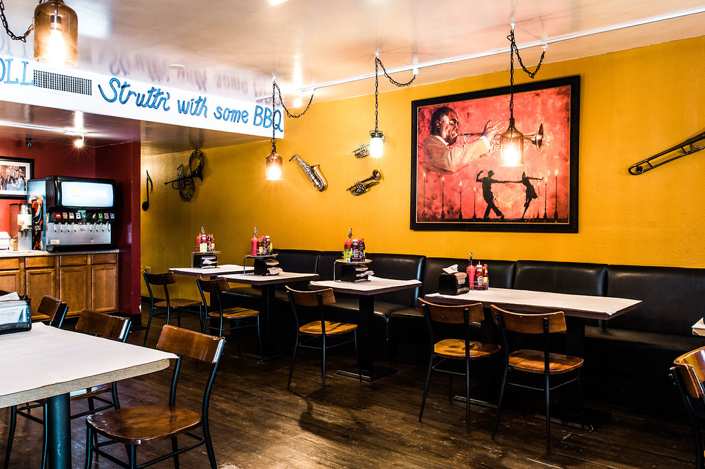 Satchmos | restaurant | 2320 N Fourth St, Flagstaff, AZ 86004, USA | 9287747292 OR +1 928-774-7292