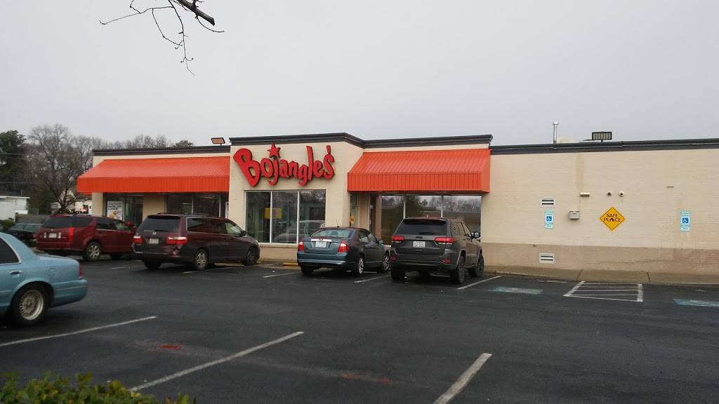 Bojangles Famous Chicken n Biscuits | restaurant | 4435 The Plaza, Charlotte, NC 28215, USA | 7043471768 OR +1 704-347-1768