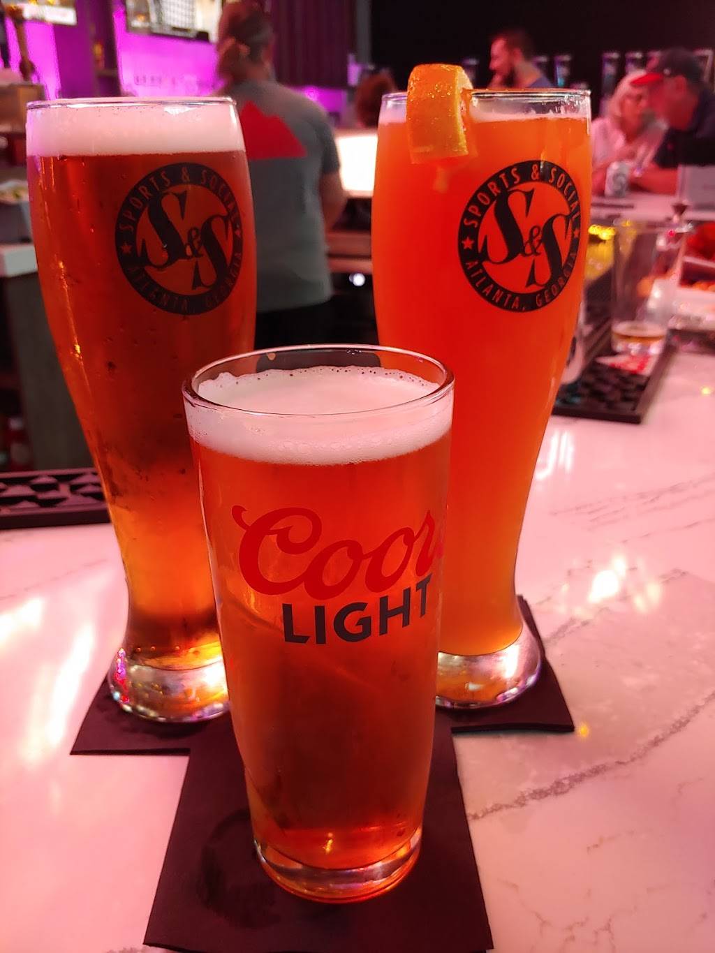 Live! at the Battery Atlanta | restaurant | 825 Battery Ave SE #600, Atlanta, GA 30339, USA | 4049652511 OR +1 404-965-2511