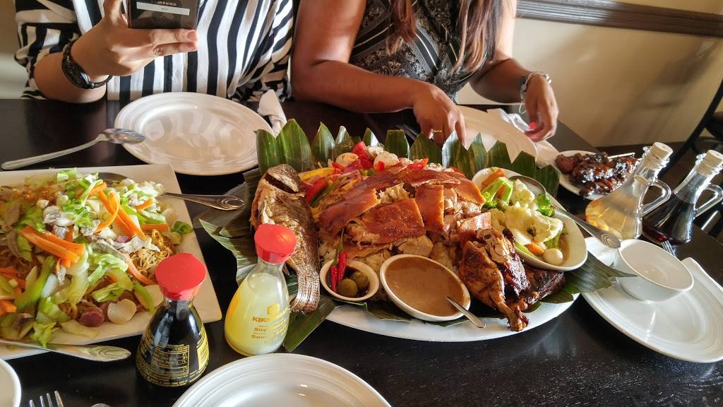 Bellas Lechon scarborough | restaurant | 1145 Morningside Ave #17&18, Scarborough, ON M1B 0A7, Canada | 4162823288 OR +1 416-282-3288