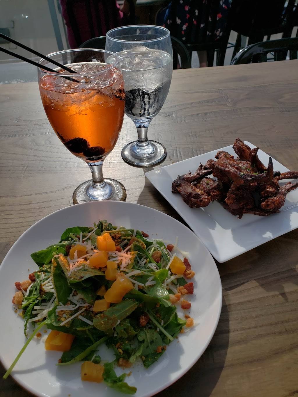 Juniper | restaurant | 580 N 4th St, Columbus, OH 43215, USA | 6144643333 OR +1 614-464-3333