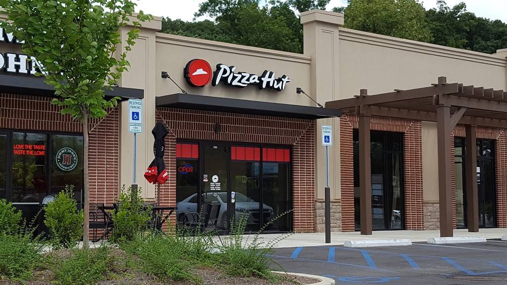 Pizza Hut | meal takeaway | 634 1st St NE Ste 200, Alabaster, AL 35007, USA | 2056635137 OR +1 205-663-5137