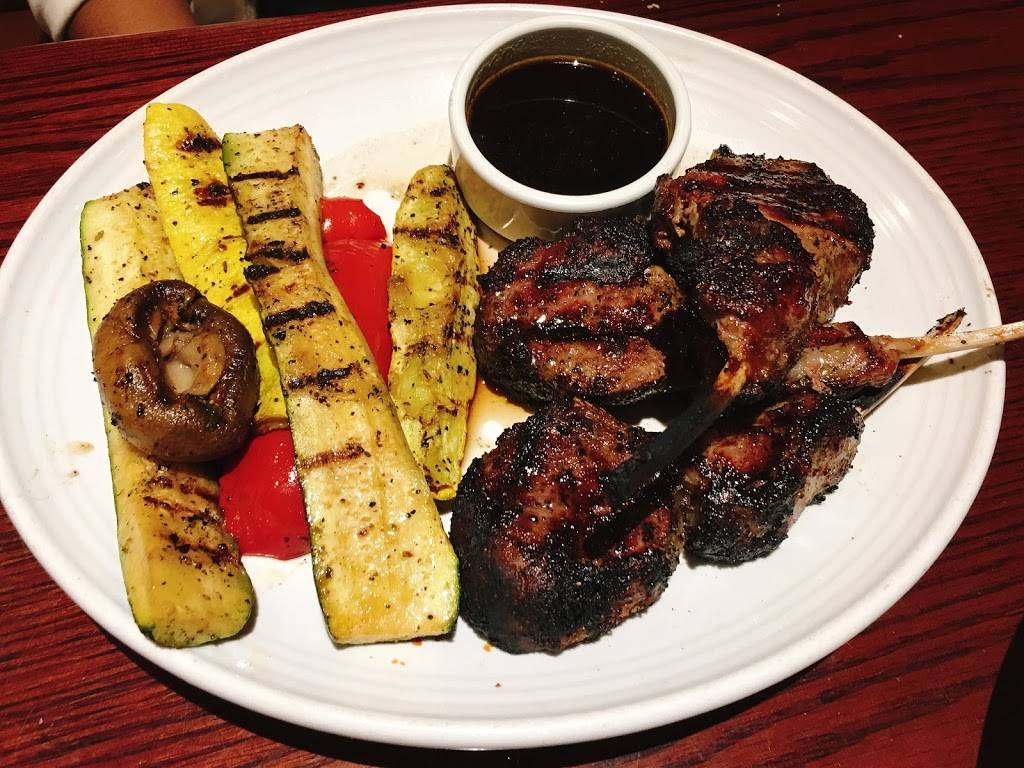 Carrabbas Italian Grill | restaurant | 6560 Strip Ave NW, Canton, OH 44720, USA | 3309662426 OR +1 330-966-2426