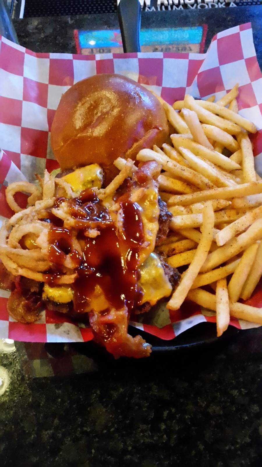 Champions Sports Grill | restaurant | 22112 Sibley Rd, Brownstown Charter Twp, MI 48193, USA | 7342847000 OR +1 734-284-7000