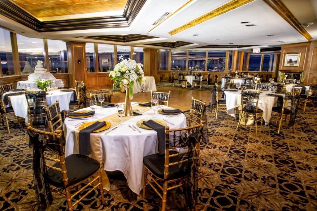 The Tower Club Oxnard | restaurant | 300 E Esplanade Dr, Oxnard, CA 93036, USA | 8059837777 OR +1 805-983-7777