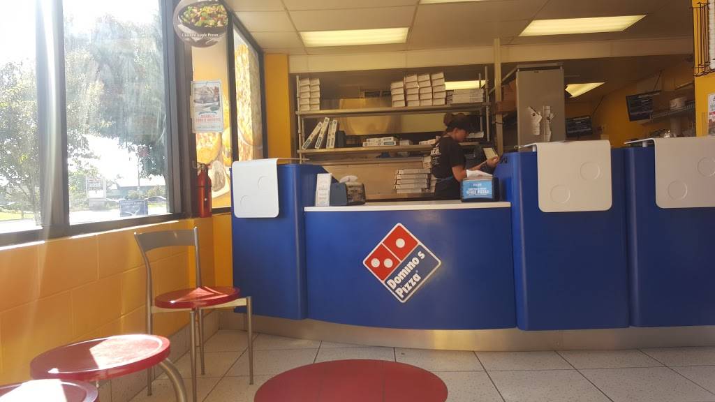 Dominos Pizza | meal delivery | 63 W Shaw Ave Ste 101, Clovis, CA 93612, USA | 5592989111 OR +1 559-298-9111