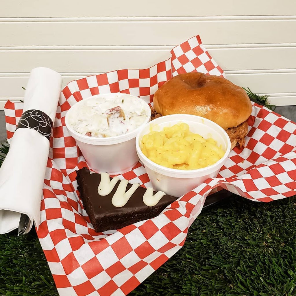 Mulligans Bar and Grill | restaurant | 1050 Titus Blvd Building 7800, Fort Carson, CO 80913, USA | 7195264102 OR +1 719-526-4102