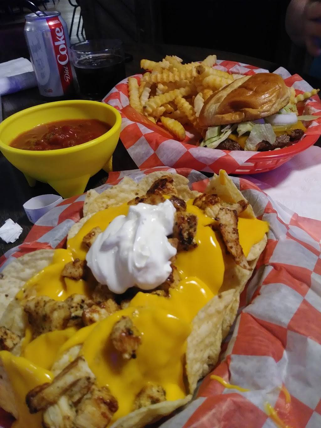 CAPZ Sports Bar & Grille | restaurant | 885 W Hunter St, Logan, OH 43138, USA | 7404009337 OR +1 740-400-9337