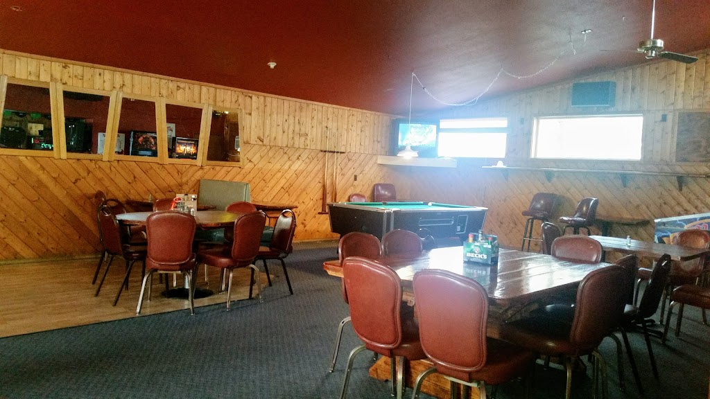 Kodis Noon Saloon | restaurant | 154 Pateros Mall, Pateros, WA 98846, USA | 5099239767 OR +1 509-923-9767