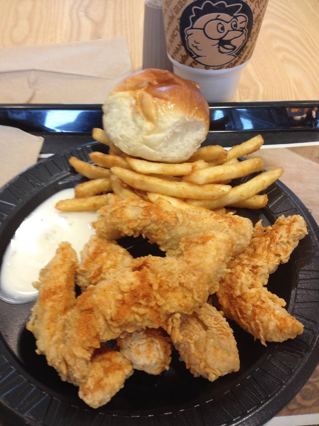 Golden Chick | meal takeaway | 16740 Hillcrest Rd, Dallas, TX 75248, USA | 9728072945 OR +1 972-807-2945