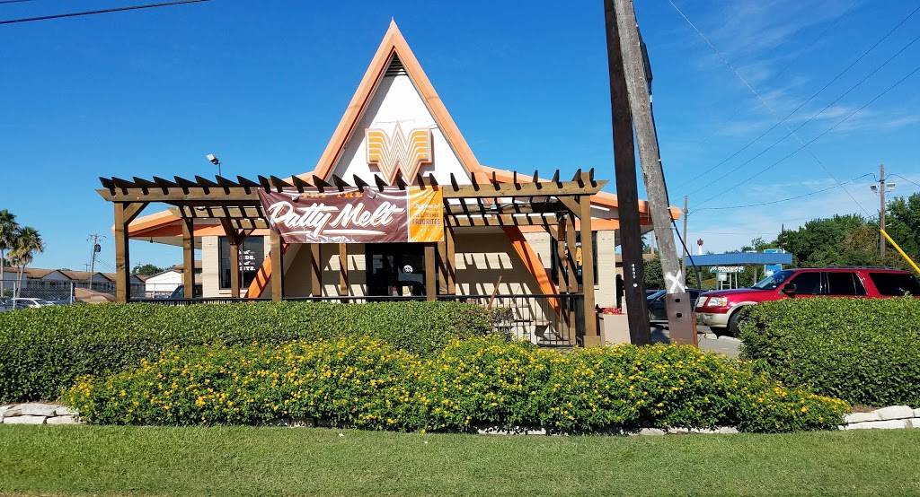 Whataburger | restaurant | 4800 Twin City Hwy, Groves, TX 77619, USA | 4099632623 OR +1 409-963-2623