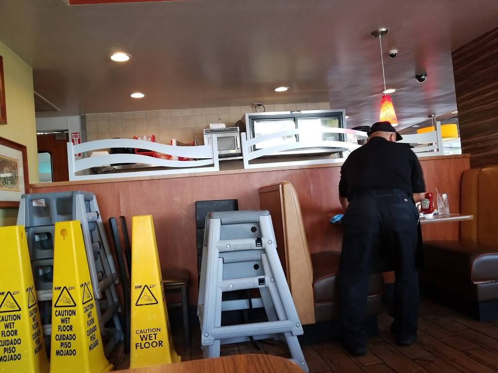 Dennys | restaurant | 2627 E Colorado Blvd, Pasadena, CA 91107, USA | 6267950192 OR +1 626-795-0192