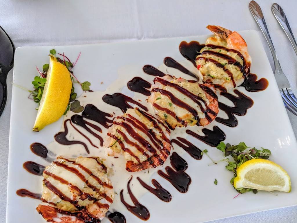 Spinners Rooftop Revolving Bistro | restaurant | 5250 Gulf Blvd, St Pete Beach, FL 33706, USA | 7273601811 OR +1 727-360-1811