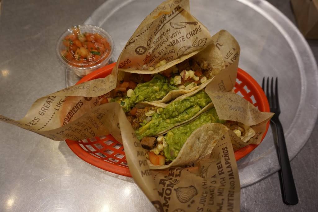 Chipotle Mexican Grill | restaurant | 2560 Tuscany St Ste 102, Corona, CA 92881, USA | 9513402489 OR +1 951-340-2489