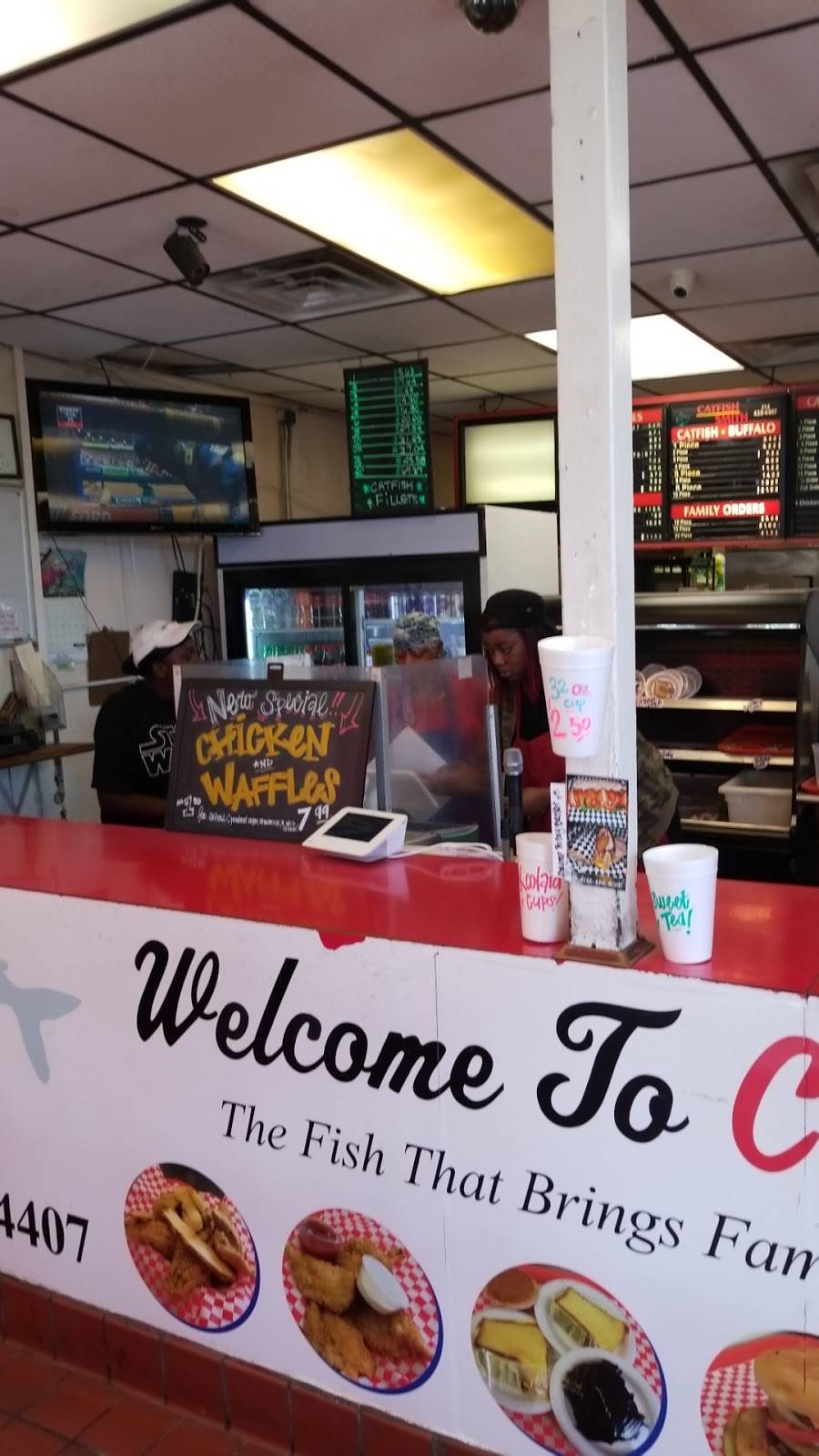 Catfish Smith Foods To Go | restaurant | 4620 S Lamar St, Dallas, TX 75215, USA | 2144284407 OR +1 214-428-4407