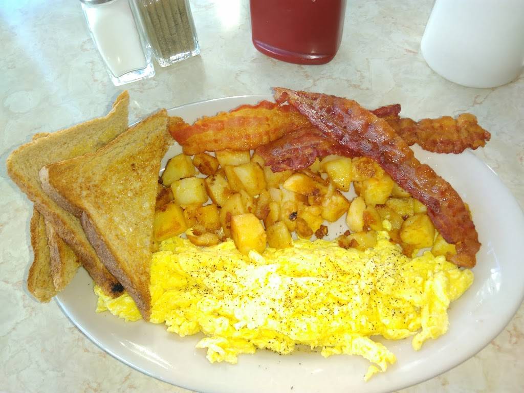 Sams Restaurant | restaurant | 36 School St, Quincy, MA 02169, USA | 6174716767 OR +1 617-471-6767