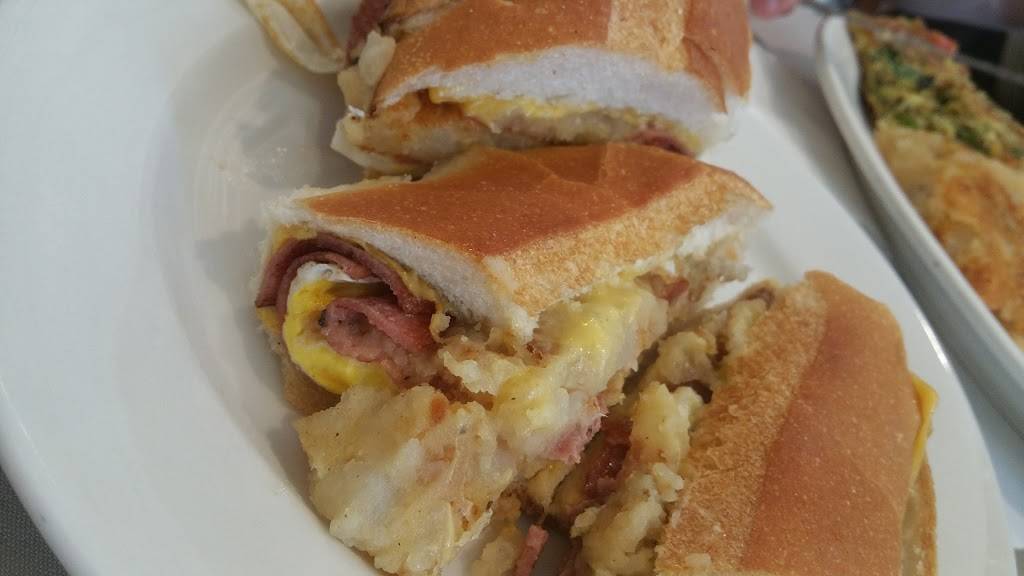 Steve & Andreas | restaurant | 298 Park Ave, Rutherford, NJ 07070, USA | 2019397668 OR +1 201-939-7668