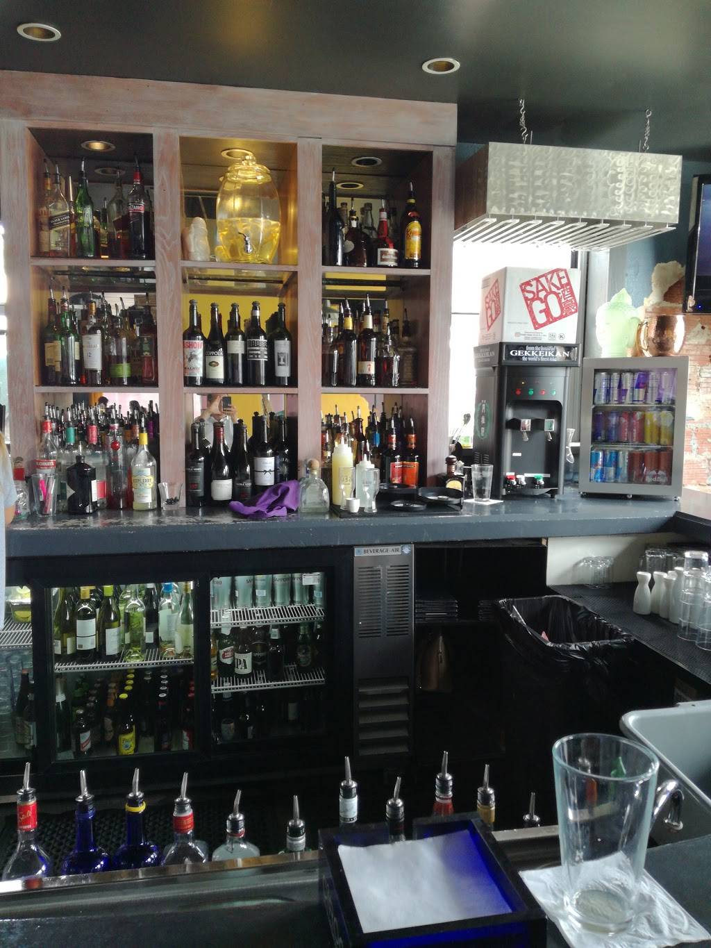 In the Raw Sushi | restaurant | 3321 S Peoria Ave, Tulsa, OK 74105, USA | 9187441300 OR +1 918-744-1300