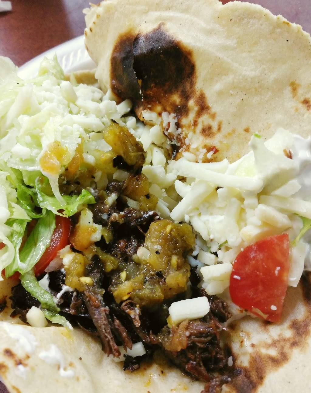 Tacos El Viajero | restaurant | 2025 S Beckley Ave, Dallas, TX 75224, USA | 2149425089 OR +1 214-942-5089