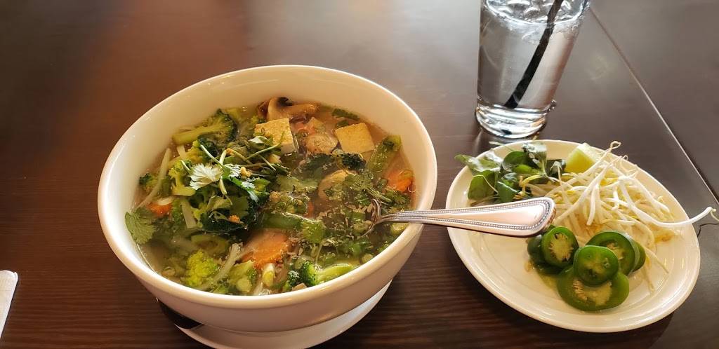 Tuk Tuk Thai and Vietnamese Kitchen | restaurant | 5010 Old Spartanburg Rd, Taylors, SC 29687, USA | 8644125030 OR +1 864-412-5030