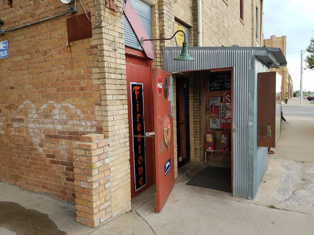 Backdoor Steakhouse | restaurant | 400 US-283, Blair, OK 73526, USA | 5805632000 OR +1 580-563-2000