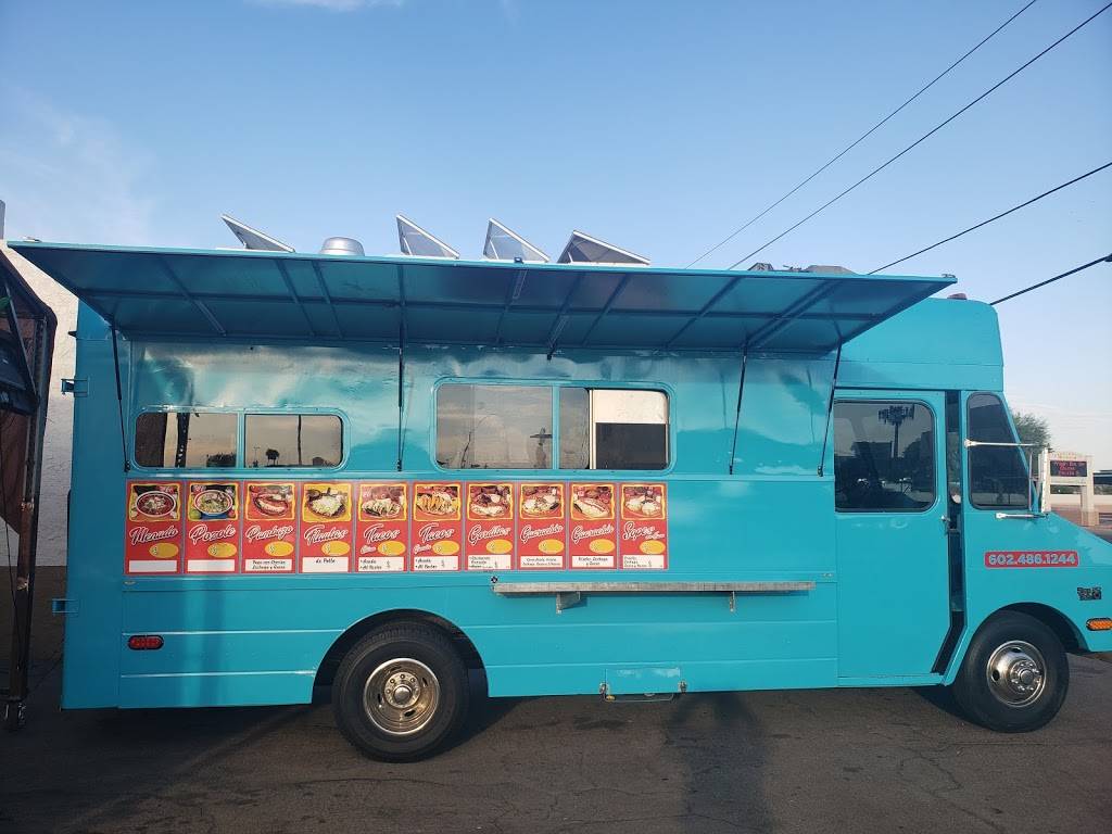 Comida Mexicana 100% D.F. LLC | restaurant | 1605 N 21st Pl, Phoenix, AZ 85006, USA | 6024861244 OR +1 602-486-1244