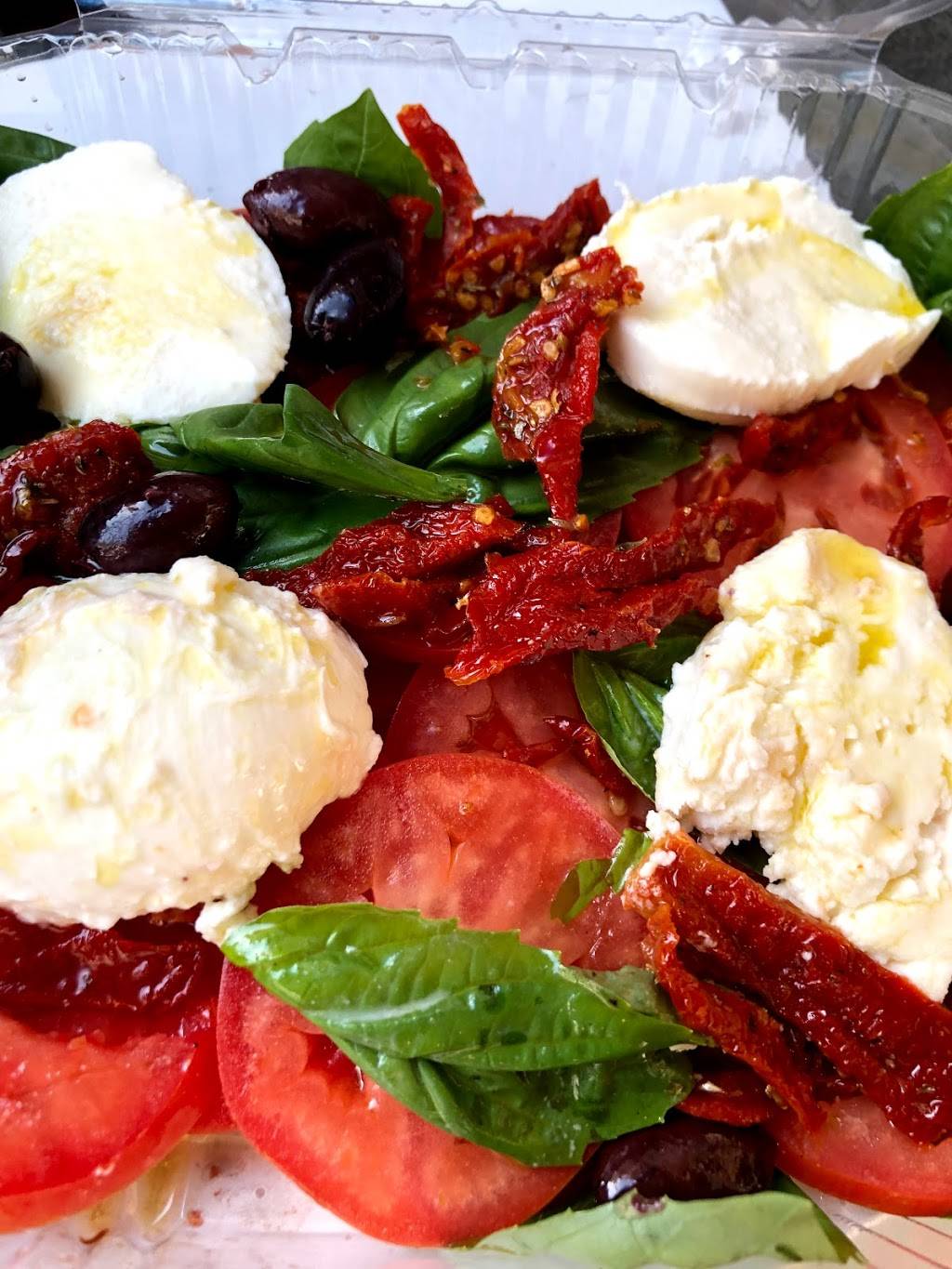 Amazonas Pizza | restaurant | 2427 Telegraph Ave, Oakland, CA 94612, USA | 5106251233 OR +1 510-625-1233