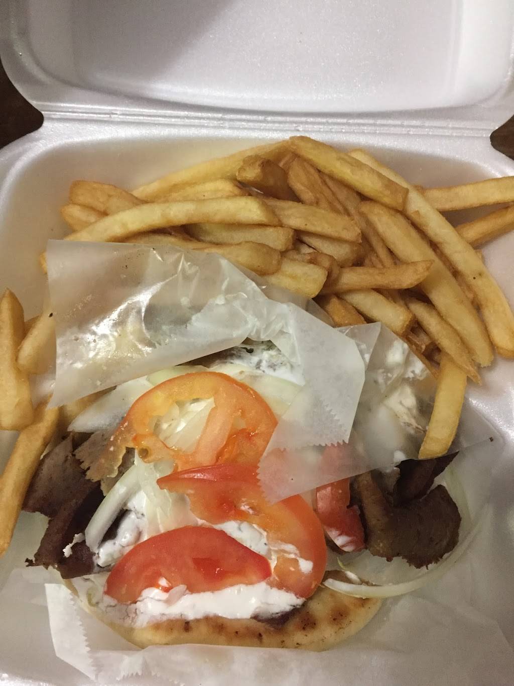 Babas Famous Steak & Lemonade | restaurant | 2101 E 71st St, Chicago, IL 60649, USA | 7733249000 OR +1 773-324-9000